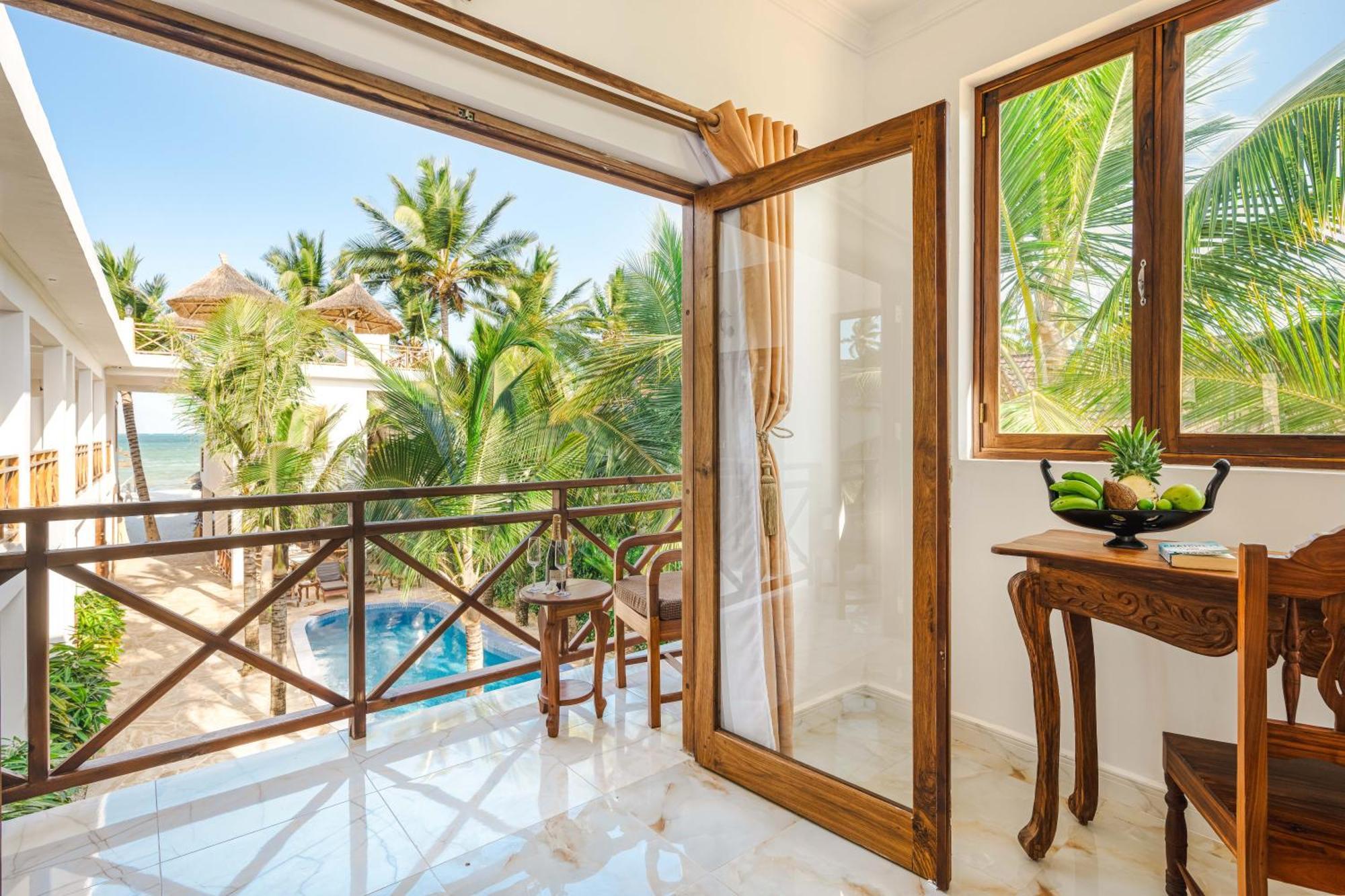 Karibu Beach Resort Pongwe Exterior photo