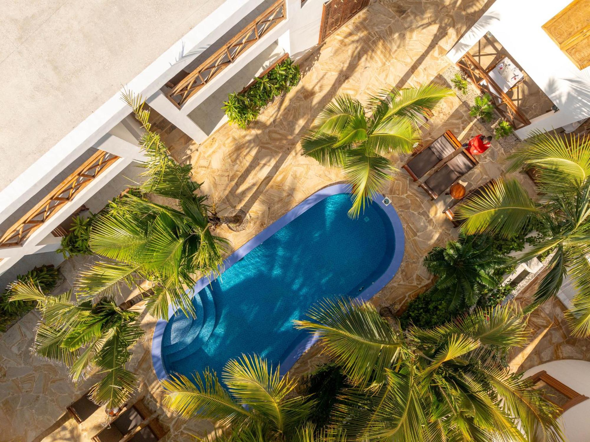 Karibu Beach Resort Pongwe Exterior photo
